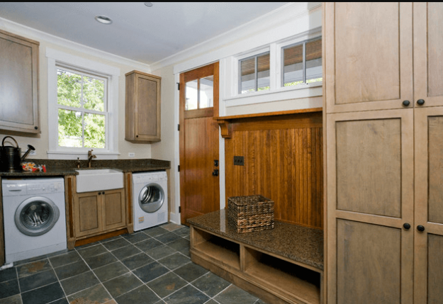 Unique Ways Homeowners Bring Granite into the Mudroom