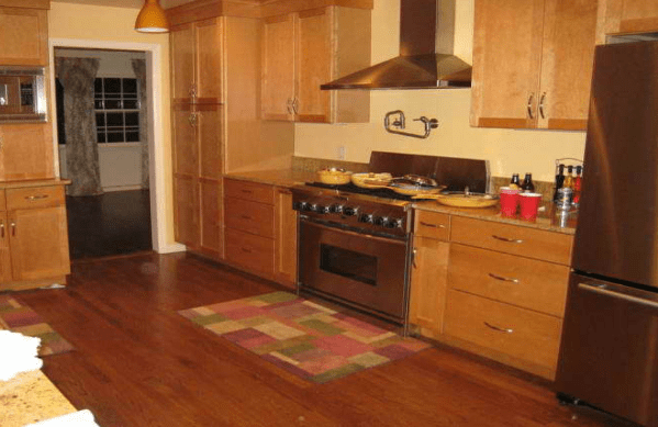 Best granite colors for cherry cabinets