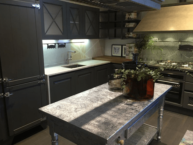 How to choose the right countertops for kitchen lighting: