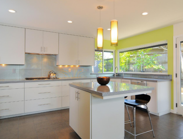 Tips to make a contemporary look with white kitchen countertops: