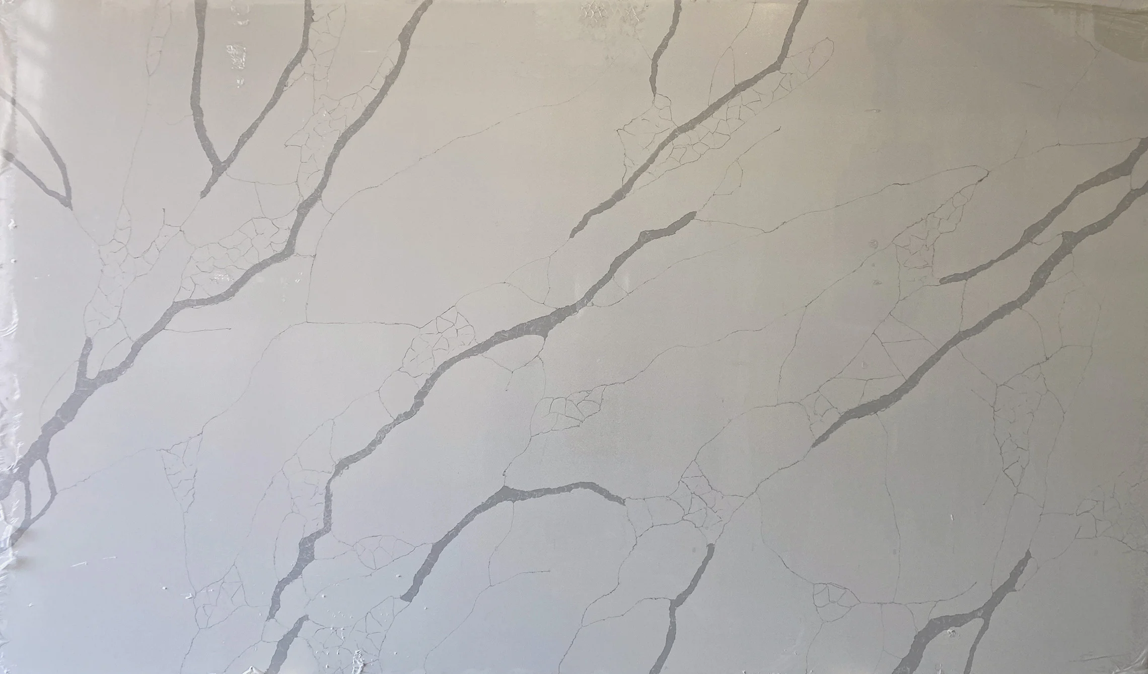 Calacatta Aster Quartz - Blue Planet