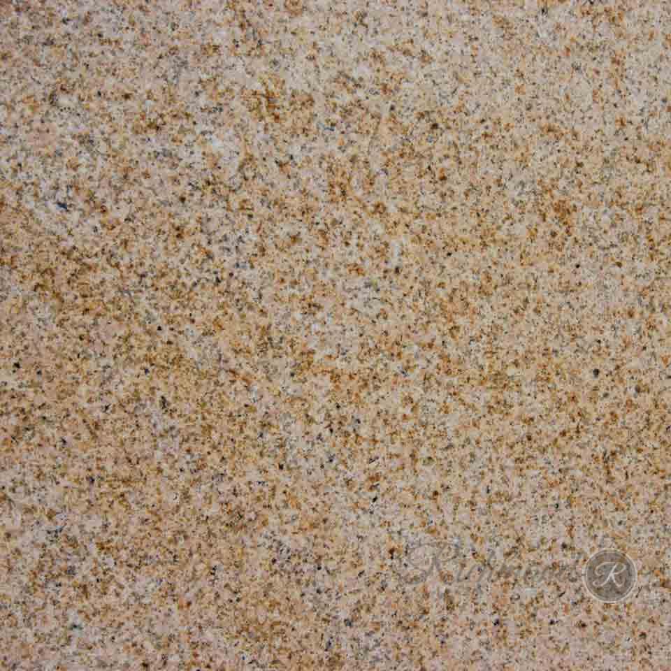 Giallo Fantasia - Richmond Stone
