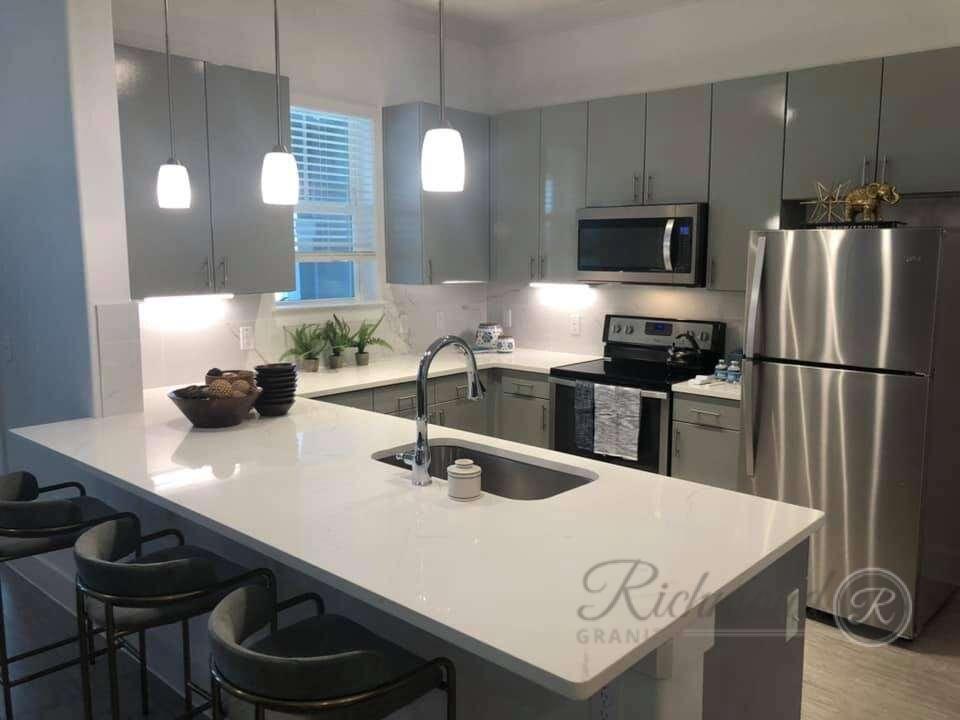 Calacatta White - Kiva Quartz