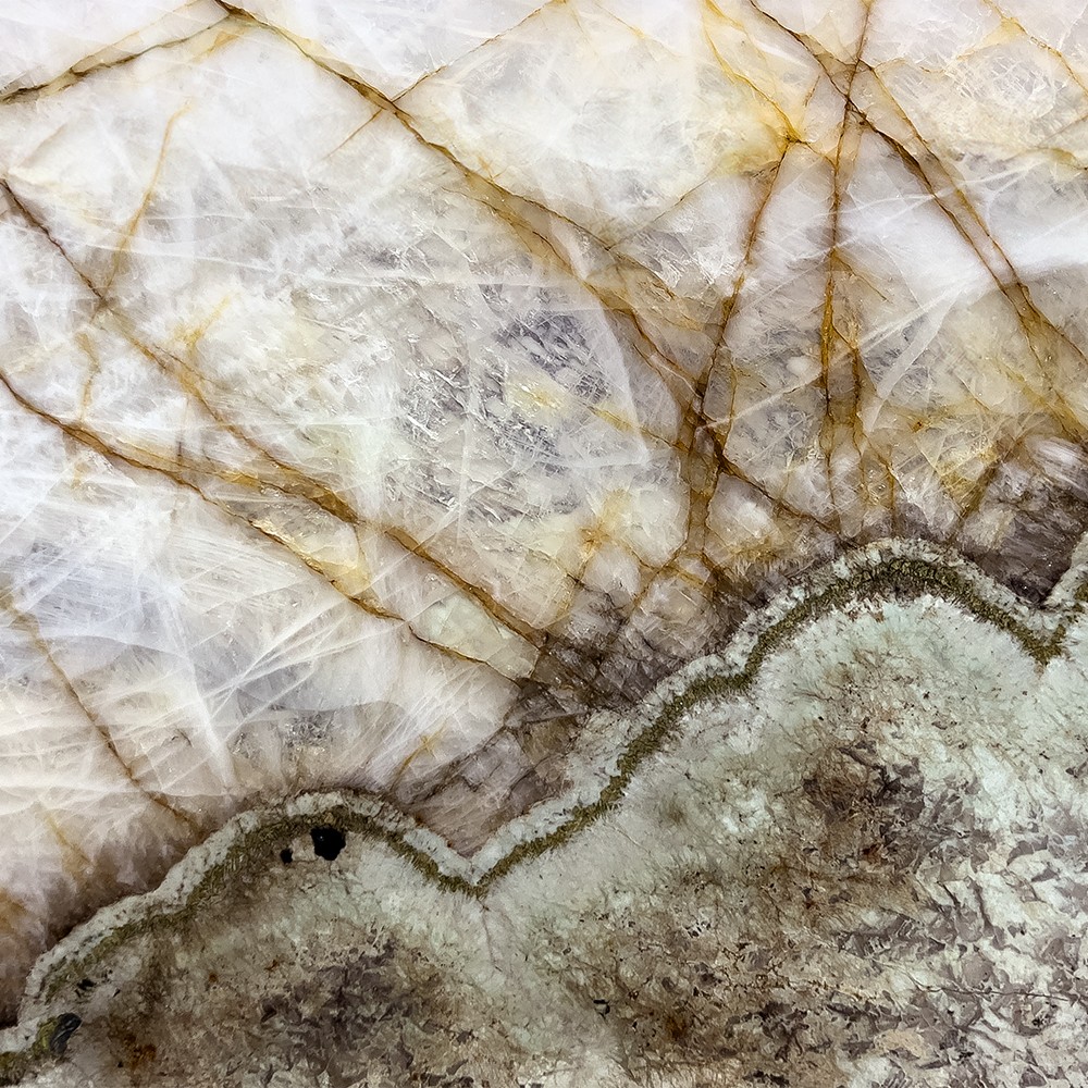 Cristallo Patagonia - Genrose Stone and Tile